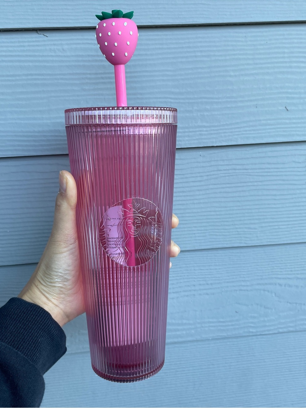 Starbucks 2026 Pink Drink Pleated Cold Venti Cup Strawberry Topper 24 OZ *NEW*